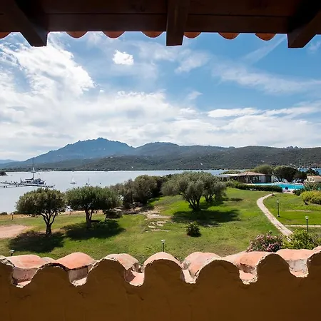 Eurotel Portorotondo Asfodeli 公寓式酒店 2*